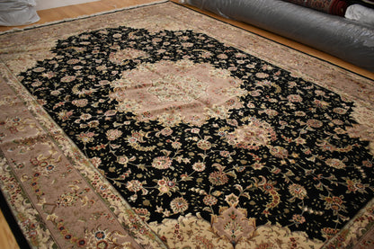 Sino Tabriz Rug with Silk, 10' x 14', in black, pink and pistachio - photo 7