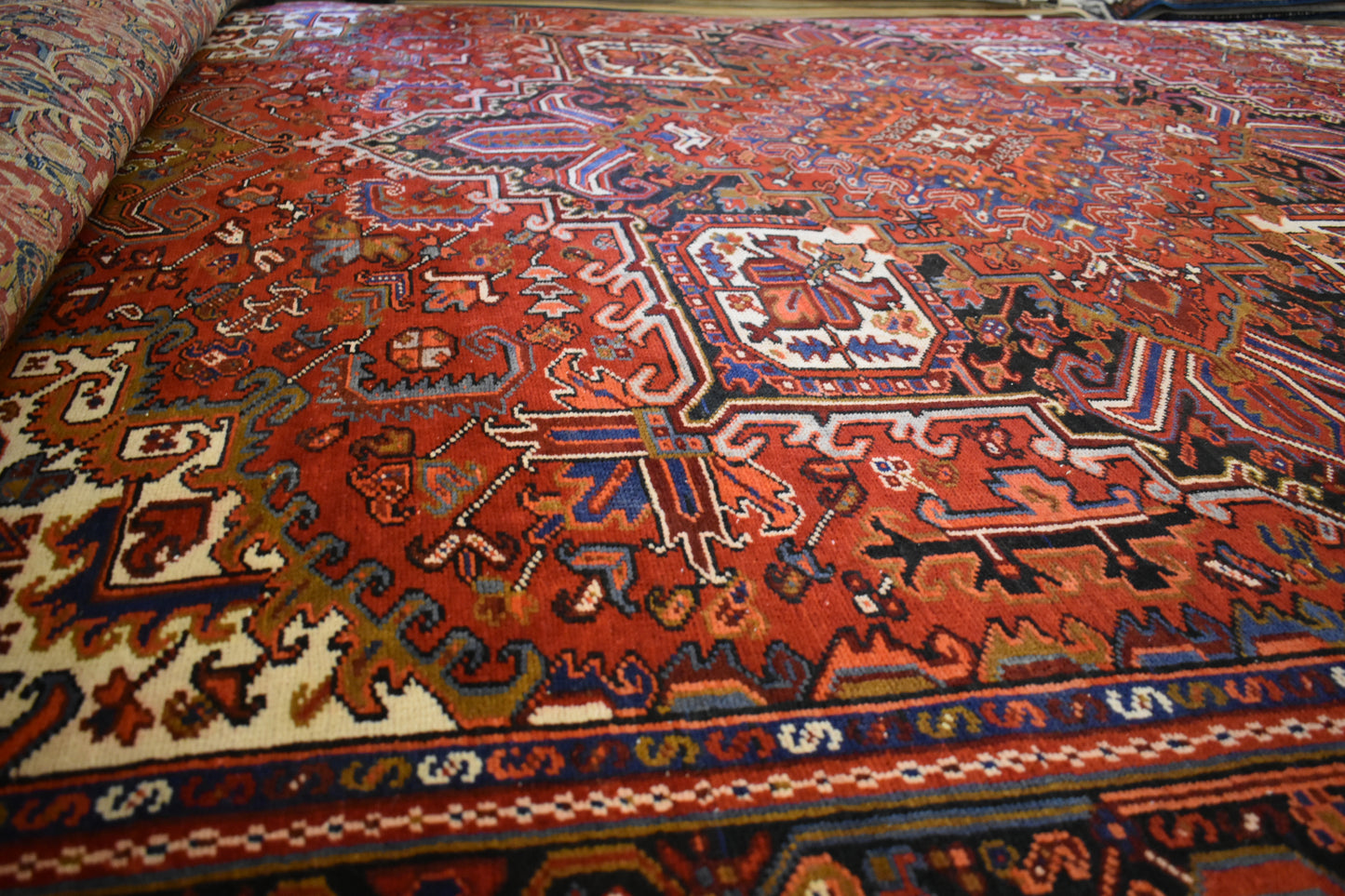 Persian Heriz - 9.4x12.6 - 85227