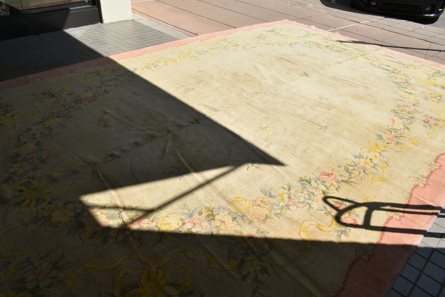 European Savonnerie - 11.0x18.0 - F3978