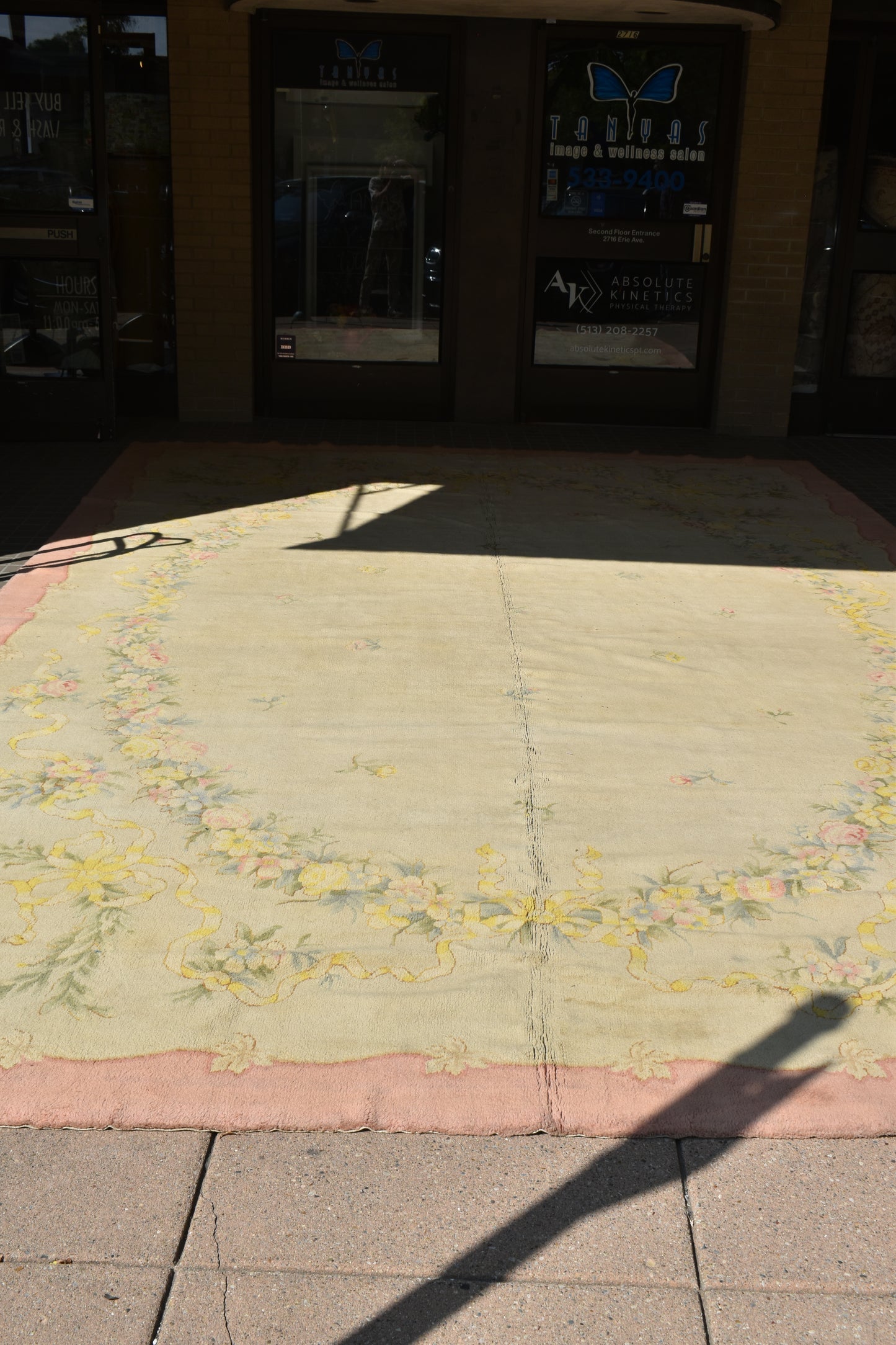 European Savonnerie - 11.0x18.0 - F3978