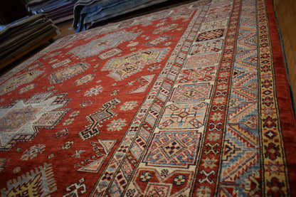 Pakistani Kazak Rug, 9'1" x 12'4", in blue, ivory and red - photo 5