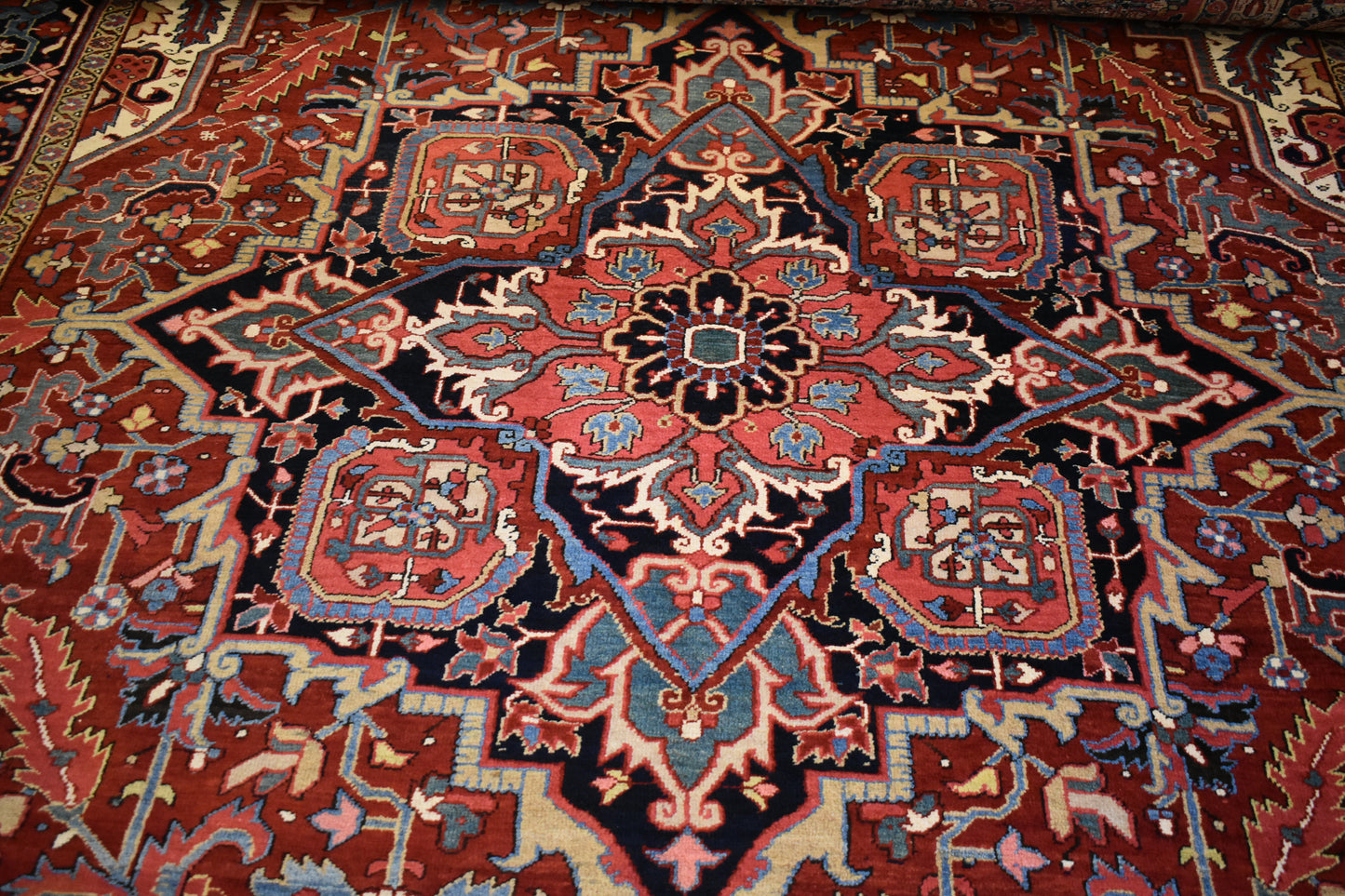 Persian Heriz - 9.3x12.2 - 5113