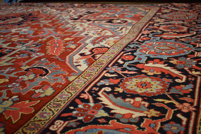 Antique Persian Heriz Rug, 9'3" x 12'2", in blue, brick and navy - photo 6