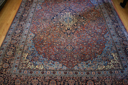 Antique Persian Kashan Rug, 8'10" x 11'6", in baby blue, navy and pink - photo 3