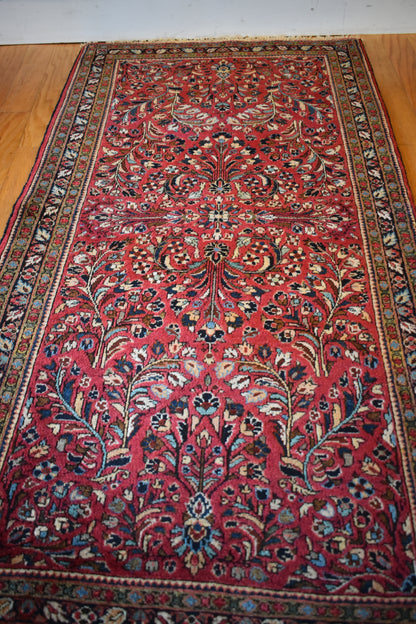 Antique Persian Sarouk Rug, 2'7" x 4'11", in ivory, navy and red