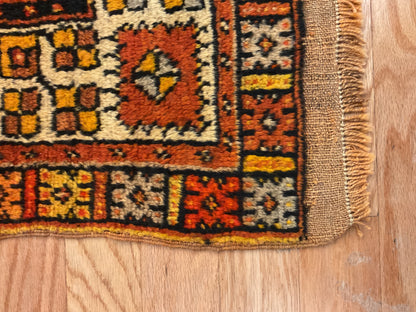 Antique Turkish Anatolian Rug, 2'10" x 4'5", in black, gold, ivory and orange - photo 3