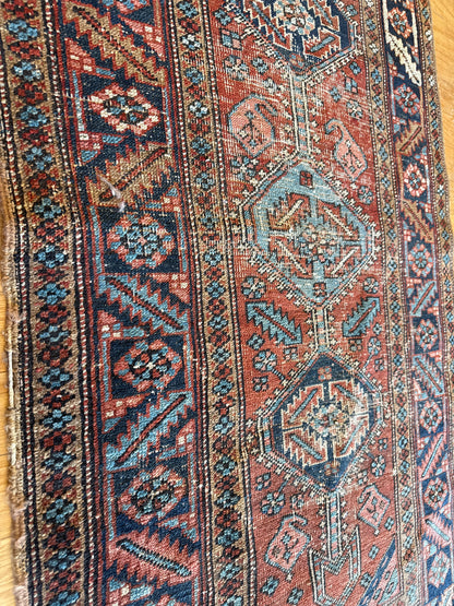 Antique Persian Heriz Rug, 3' x 5'3", in brick, navy, rust and teal - photo 5