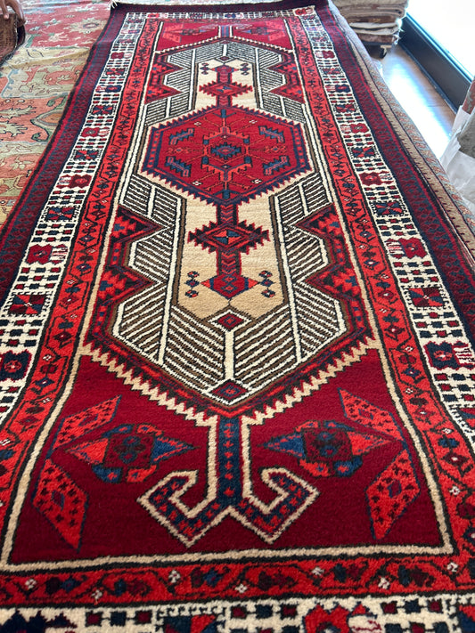 Persian Kurdish Sarab - 3.2x8.2 - JA1439