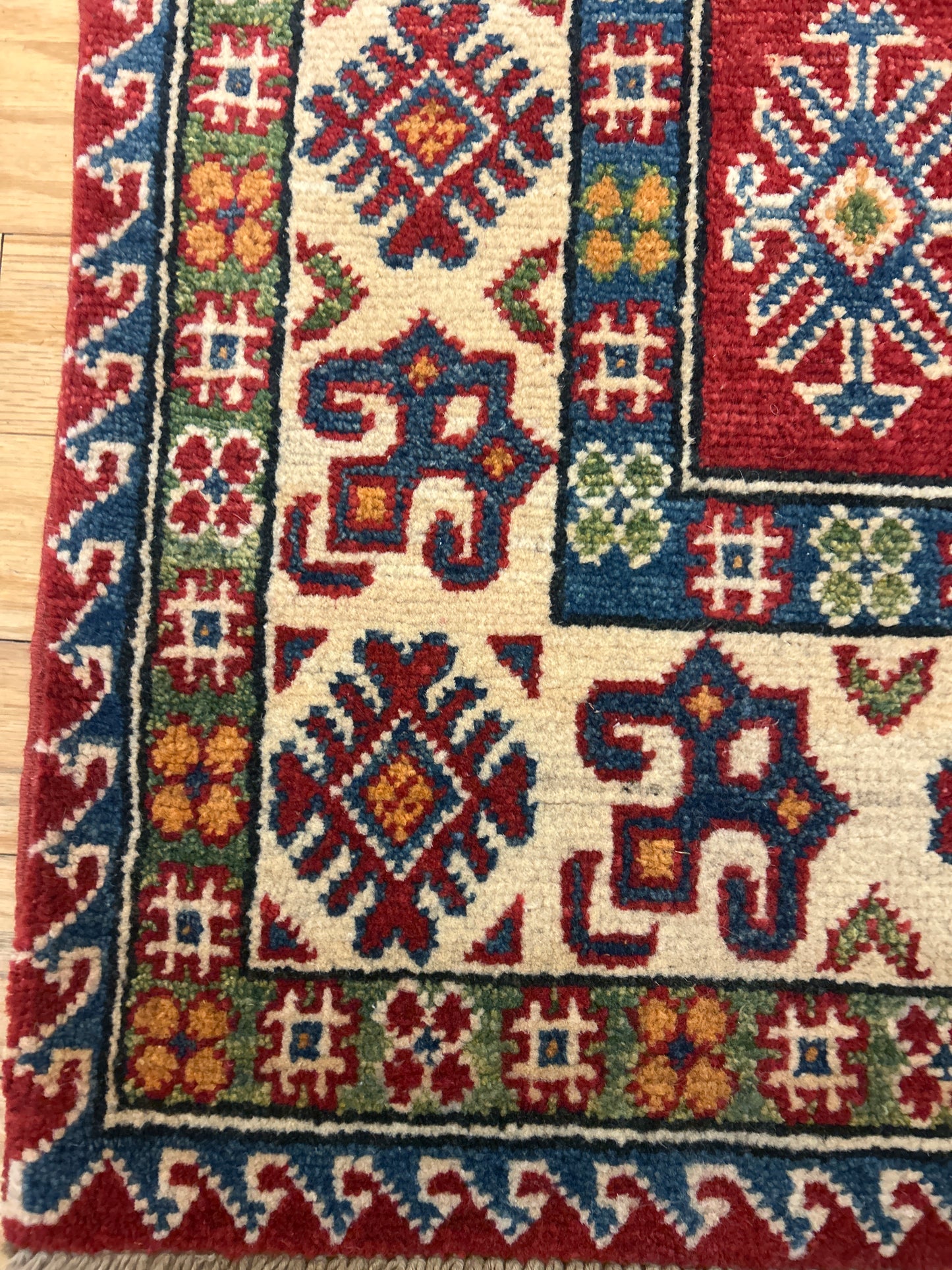 Afghan Kazak - 3.9x15.11 - 303