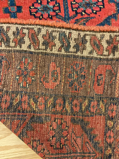 Antique Persian Kurdish Rug, 4'1" x 5'3", in ivory, navy and red - photo 3