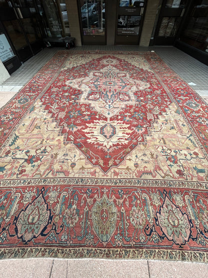 Antique Persian Serapi Rug, 13'1" x 19', in beige, red and teal - photo 6