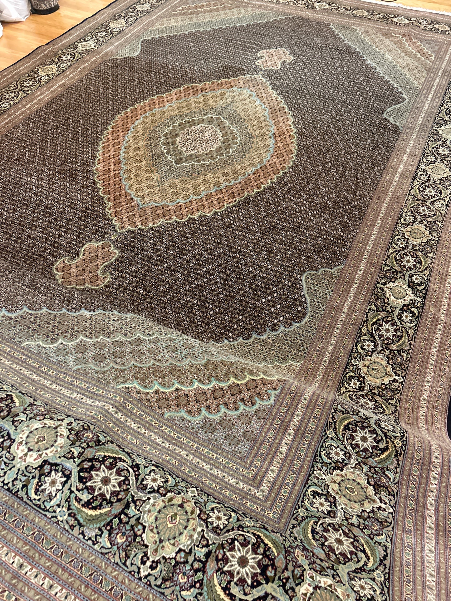 Persian Tabriz W/silk - 12.11x19.11 - 113591