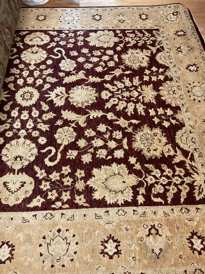 Pakistani Peshawar Rug, 8'3" x 10'1", in beige, burgundy and cream - photo 2
