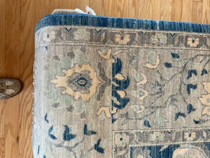 Pakistani Peshawar Rug, 10'2" x 13'5", in beige, grey and navy - photo 3