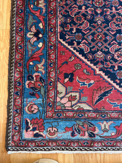 Antique Persian Hamadan Rug, 4'3" x 6'7", in blue, ivory, navy and red - photo 3