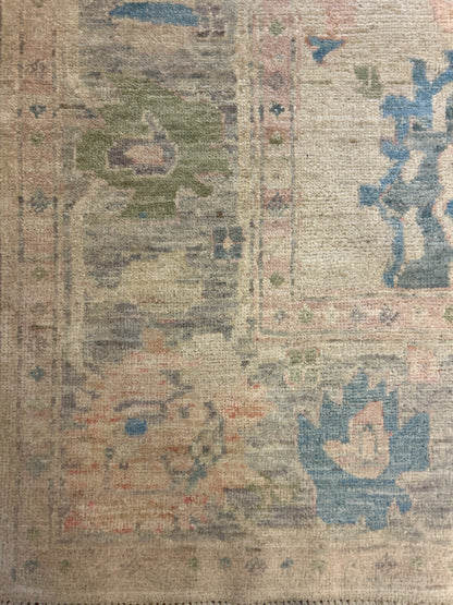 Pakistani Oushak Rug, 5'11" x 9'1", in beige, blue, green and pink - photo 2