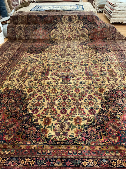 Antique Persian Kashan Rug, 14'1" x 22', in cream, navy, red and rose - photo 4