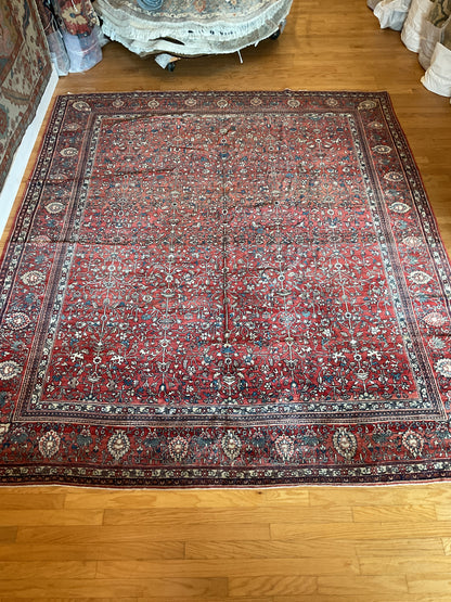Antique Persian Sarouk Farahan Rug, 10' x 11'8", in ivory, navy and red - photo 2