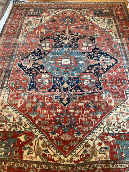 Antique Persian Serapi Rug, 11'4" x 15'8", in baby blue, ivory, navy and rust - photo 3