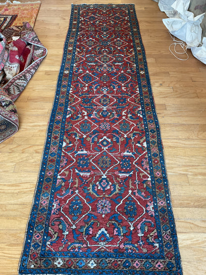Antique Persian Serapi Runner, 2'10" x 10'7", in blue, navy and red - photo 3