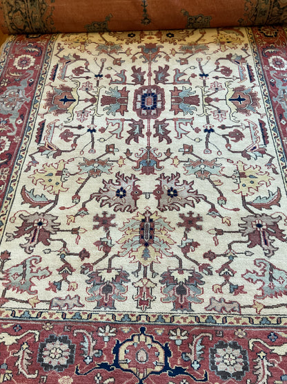 Indian Heriz Rug, 5'11" x 9'2", in baby blue, ivory and rose - photo 2
