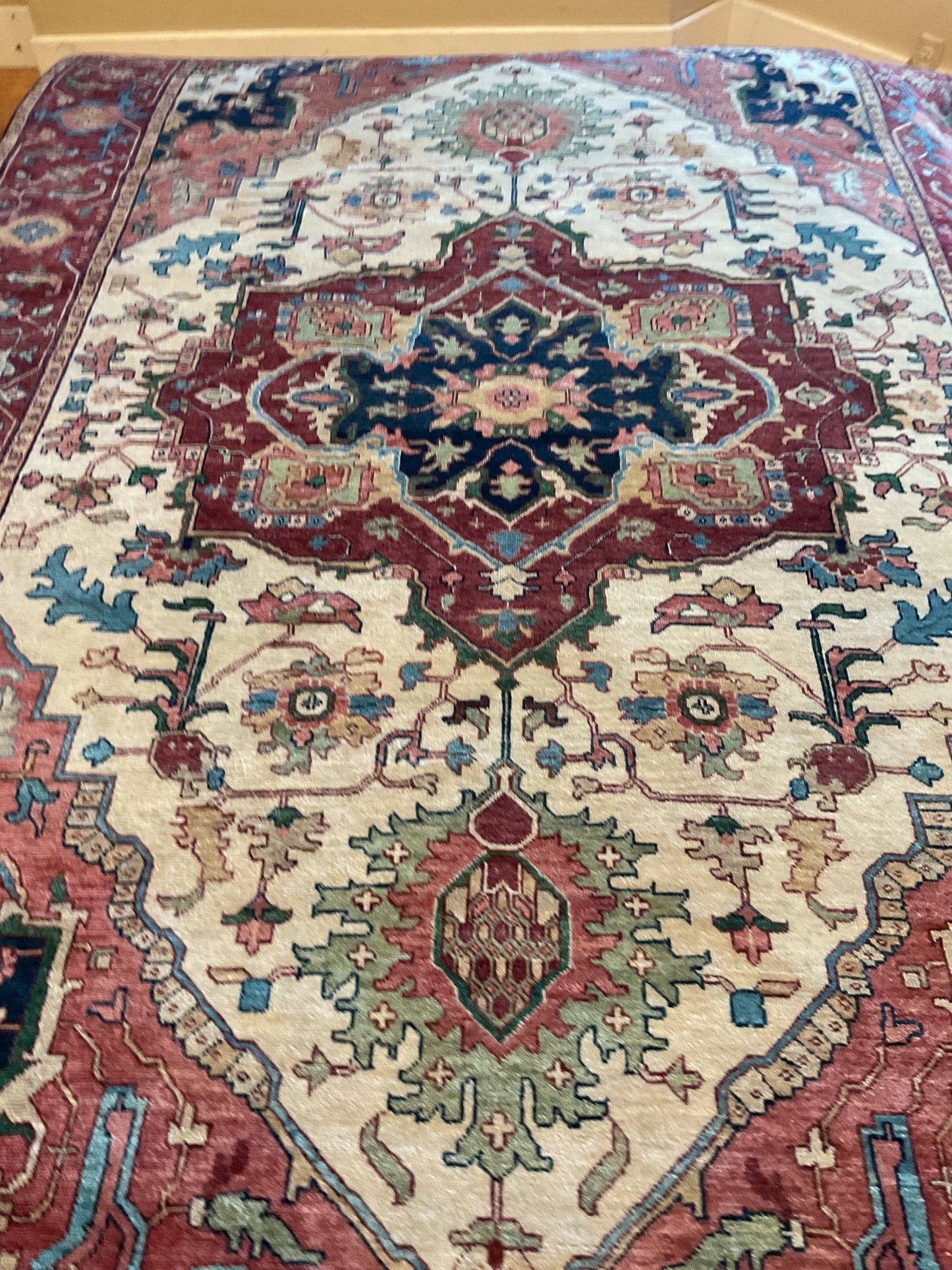 Indian Heriz Serapi - 6.1x9.3 - 136652