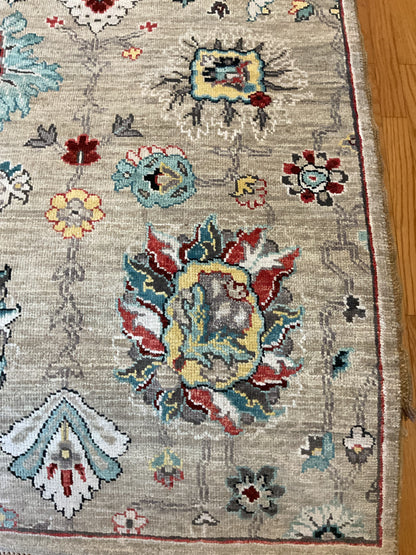Indian Mohal Rug, 6' x 9', in grey, ivory, red and teal - photo 2