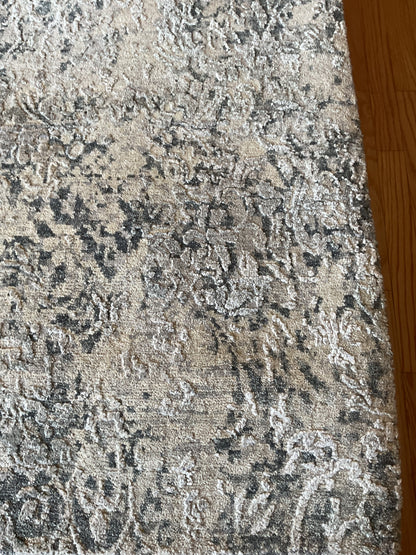 Indian Tibetan Rug with Art Silk, 6' x 8'3", in charcoal, grey, ivory and slate - photo 2