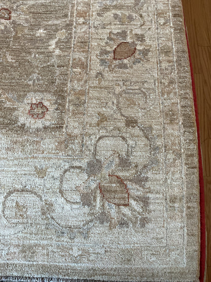 Pakistani Peshawar Rug, 6' x 8'8", in beige, grey and ivory - photo 2