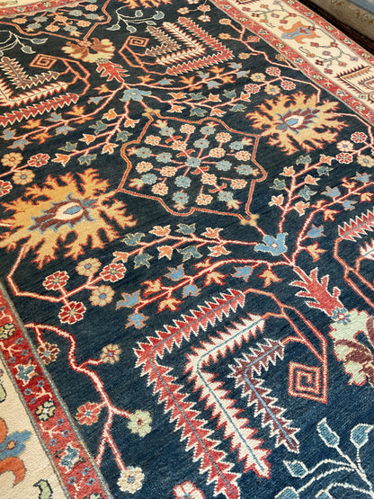 Afghan Mohal Rug, 6' x 8'4", in gold, ivory, navy and red - photo 4