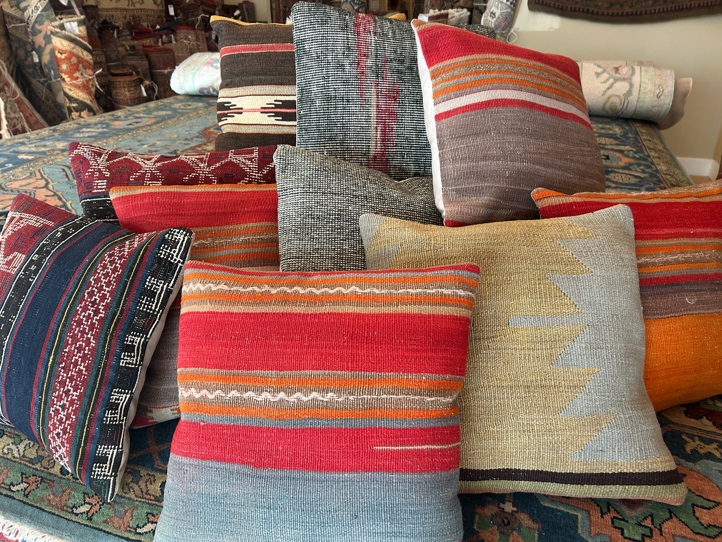 Turkish Pillow - 16"x16" - 10170