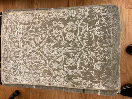 Indian Tibetan W/art silk - 2x3 - 18362