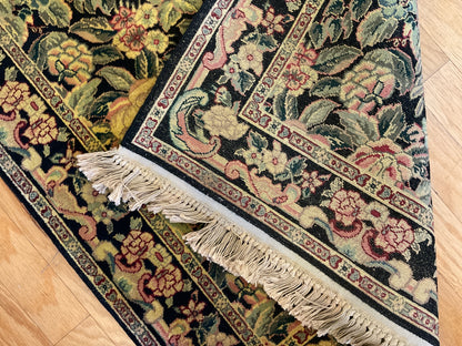 Sino Varamin Rug, 3' x 5'1", in beige, black, green and rose - photo 2